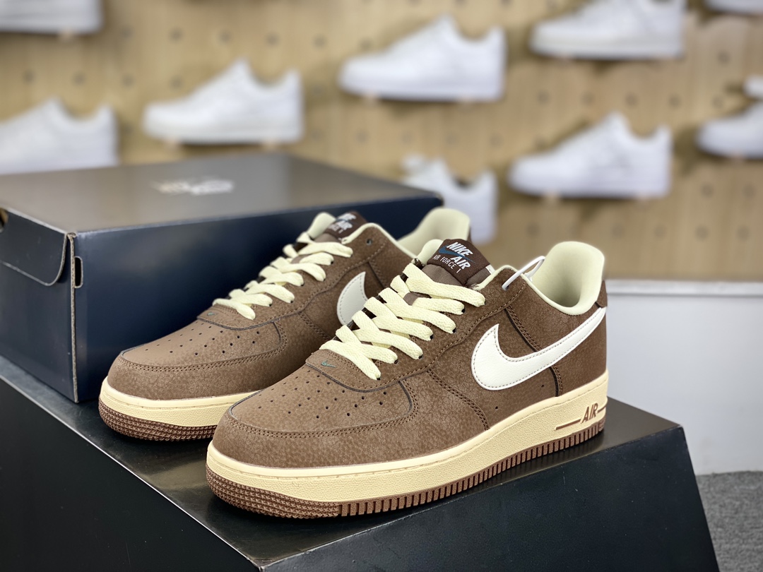 200 Nike Air Force 1’07 Low”Cacao Wow/Sail-Coconut Milk”空军一号板鞋“皮革深棕米白可可牛奶”FZ3592-259