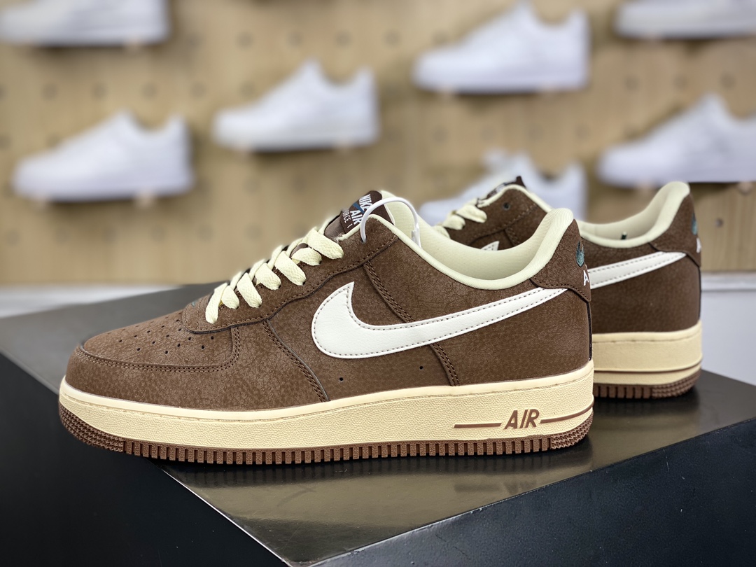 200 Nike Air Force 1’07 Low"Cacao Wow/Sail-Coconut Milk"空军一号板鞋“皮革深棕米白可可牛奶”FZ3592-259