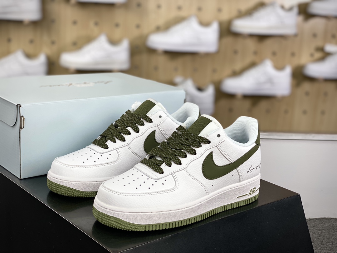 240 NOCTA x Nike Air Force 1 Low”Certified Lover Boy”空军一号板鞋“痴情男孩白军绿反光”L01718-055