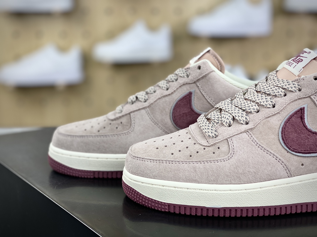 260 大友克洋/Otomo Katsuhiro x Nike Air Force 1’07 LV8 Low"AKIRA"空军一号板鞋“麂皮淡粉玫瑰花”KT0036-088