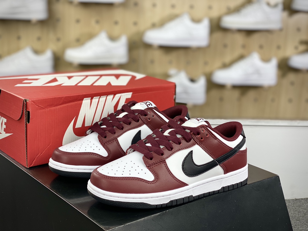 240 耐克Nike SB Dunk Low”Dark Team Red/Black”扣篮系列滑板板鞋“深酒红白黑”FJ4616-600