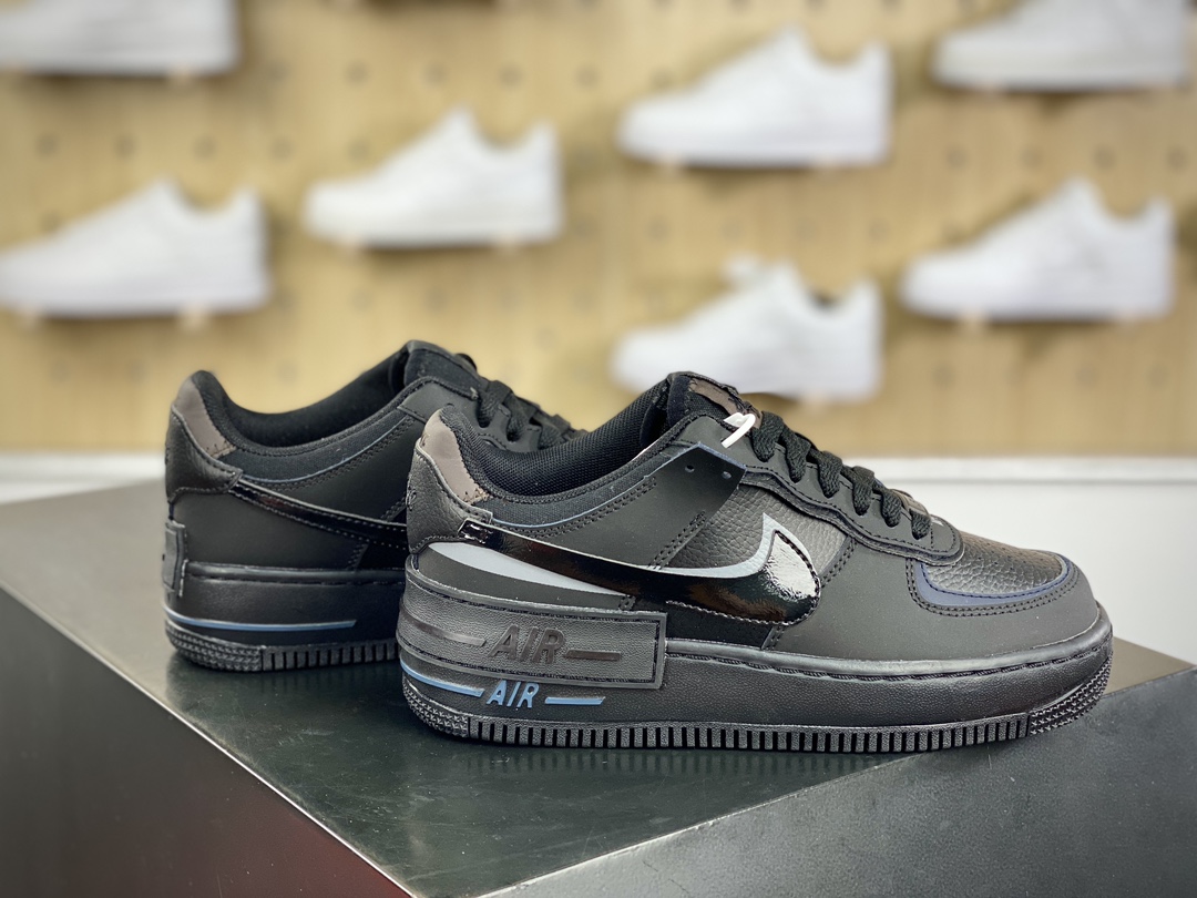 200 耐克Nike WMNS Air Force 1 Shadow"Triple Black"空军一号轻量板鞋“皮革全黑武士”FB7582-001