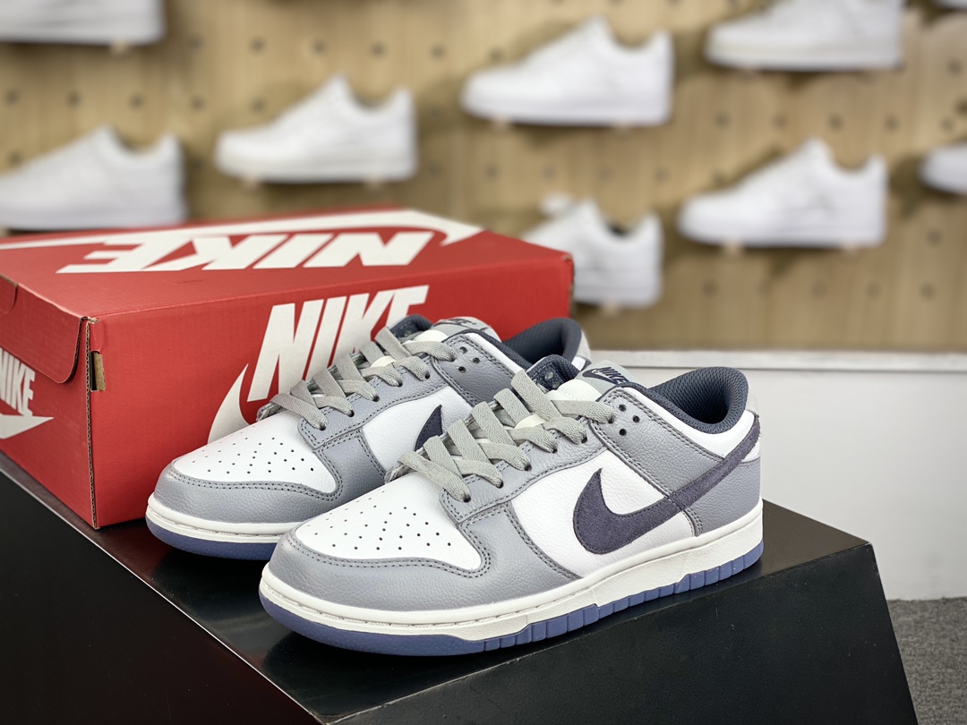 240 耐克Nike SB Dunk Low SE”Light Carbon”扣篮系列低帮板鞋“雾霾蓝灰麂皮”FJ4188-100