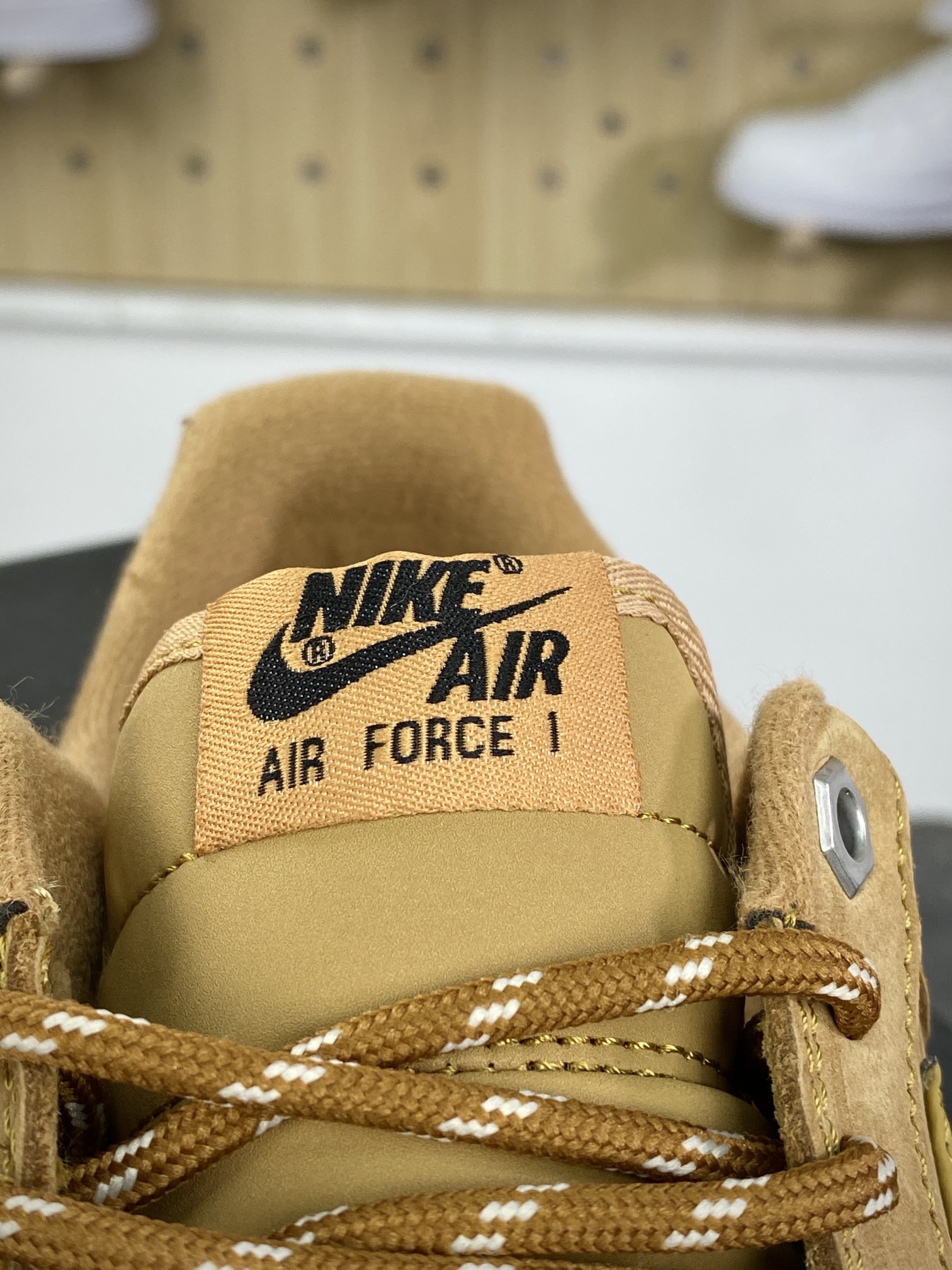 200 耐克Nike Air Force 1 Low 07 LV8"Wheat / Flax"空军一号低帮板鞋“新小麦麦黄棕”CJ9179-200