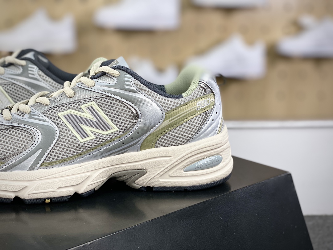 200 NB新百伦New Balance MR530系列低帮跑步鞋“灰银做旧”MR530VS