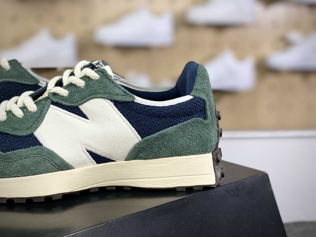 160 NB新百伦New Balance 327系列低帮复古休闲运动慢跑鞋“墨绿午夜蓝白”U327WVD