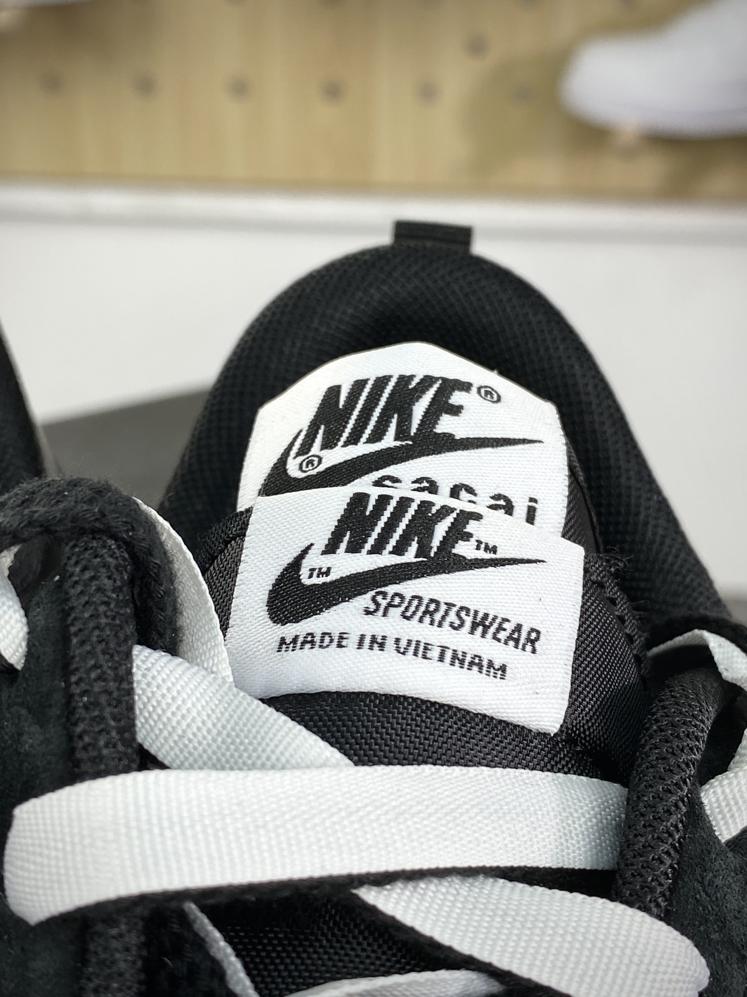 240 Sacai x Nike VaporWaffle 3.0”Black/White/Panda”系列慢跑鞋“厚布黑白熊猫重叠双钩子”DD1875-011