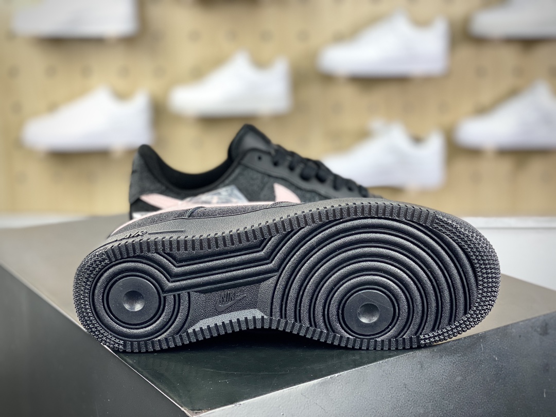 260 耐克Nike Air Force 1'07 Low”Black/Pink Swan”空军一号低帮板鞋“黑淡粉天鹅满天星”CW2288-013