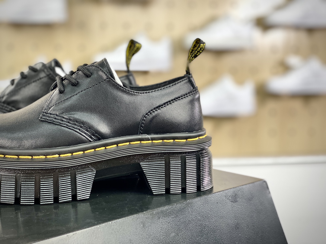 200 Dr. Martens Audrick Nappa Leather Platform Shoes 奥德里克系列马丁靴“皮革黑黄”P27147001