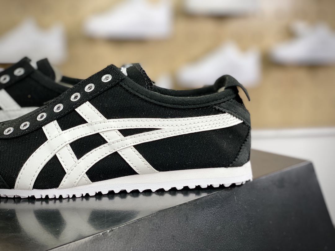 140 鬼塚虎/Onitsuka Tiger  Mexico 66 Slip-On 墨西哥系列复古慢跑鞋“帆布黑白”1183A746-001