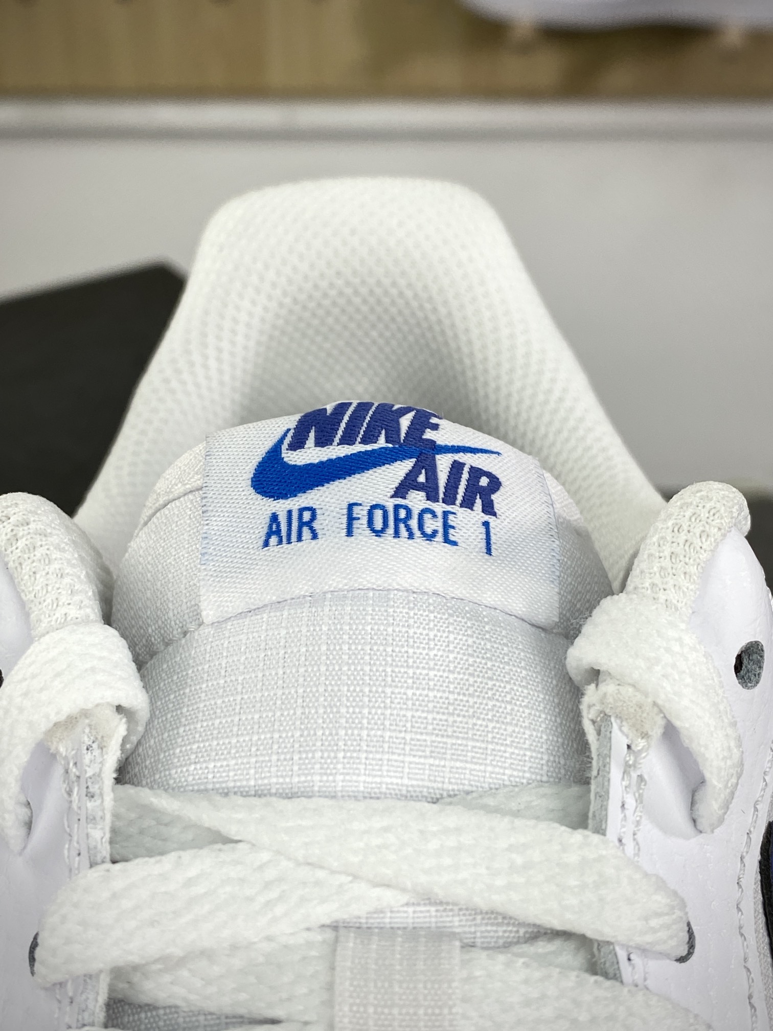 200 耐克Nike Air Force 1’07 Low LV8”Obsidian/Photo Blue”空军一号经典低帮板鞋“皮革白曜石蓝小钩提环”HF3836-100