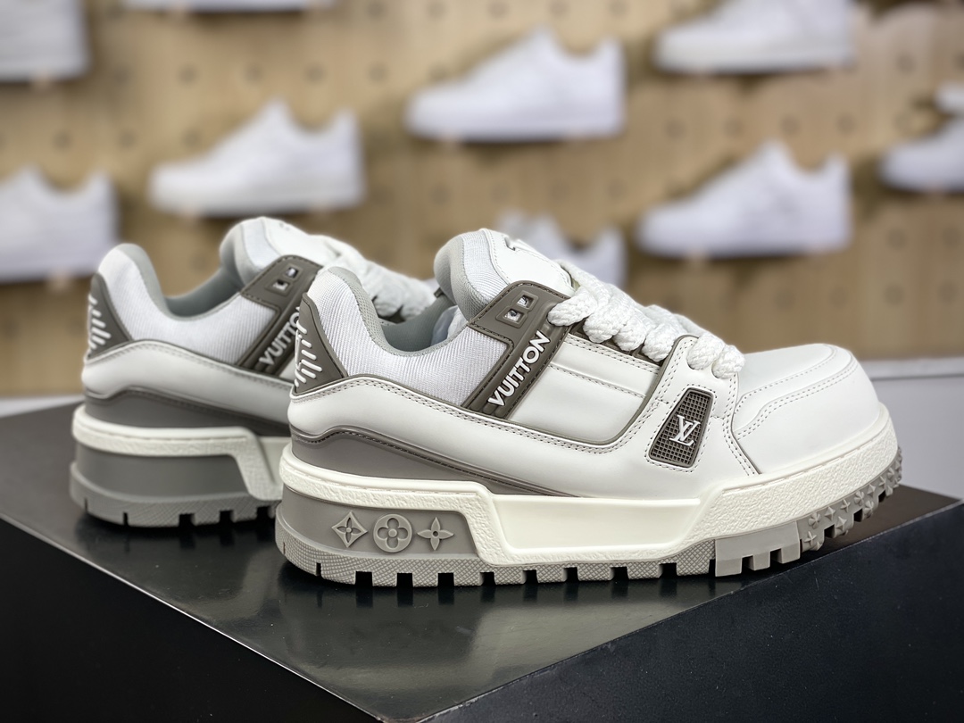 550 LV路易威登Louis Vuitton Trainer Maxi Low Leather Sneaker 面包版篮球板鞋“灰白胖丁面包LV”1A88BK