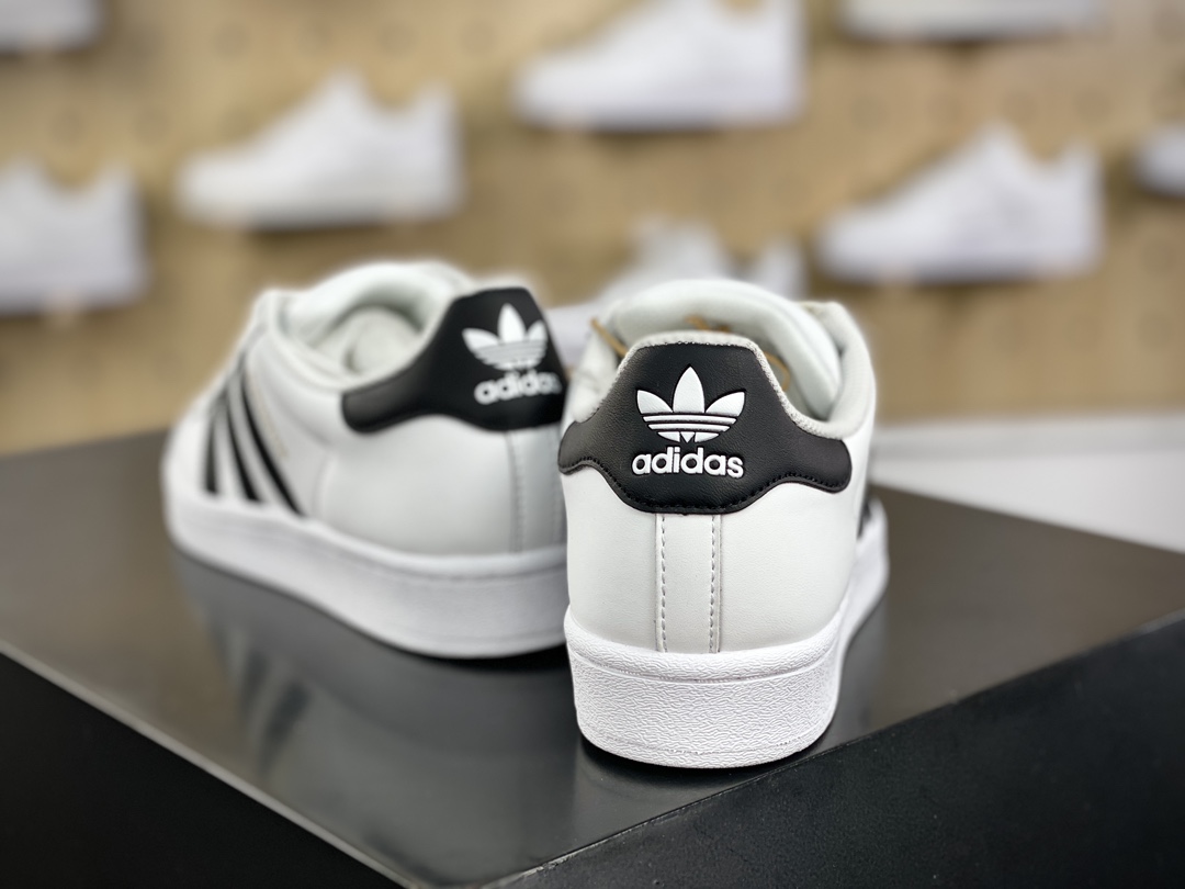 160 阿迪达斯/三叶草Adidas Originals Superstar”White/Black/Gold”经典板鞋“20版皮革白黑金标”EG4958