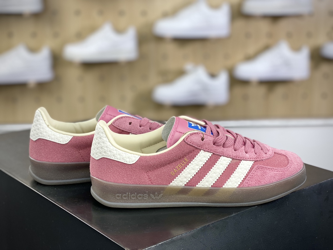 160 阿迪达斯Adidas Gazelle Indoor Trainers 羚羊内训系列低帮板鞋“翻毛树莓粉白焦糖底”IF1809