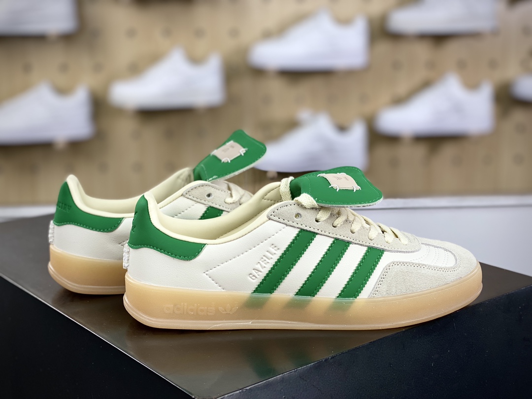 140 阿迪达斯Adidas Gazelle Indoor Trainers 羚羊内训系列低帮板鞋“奶白绿生胶底长鞋舌”ID3518