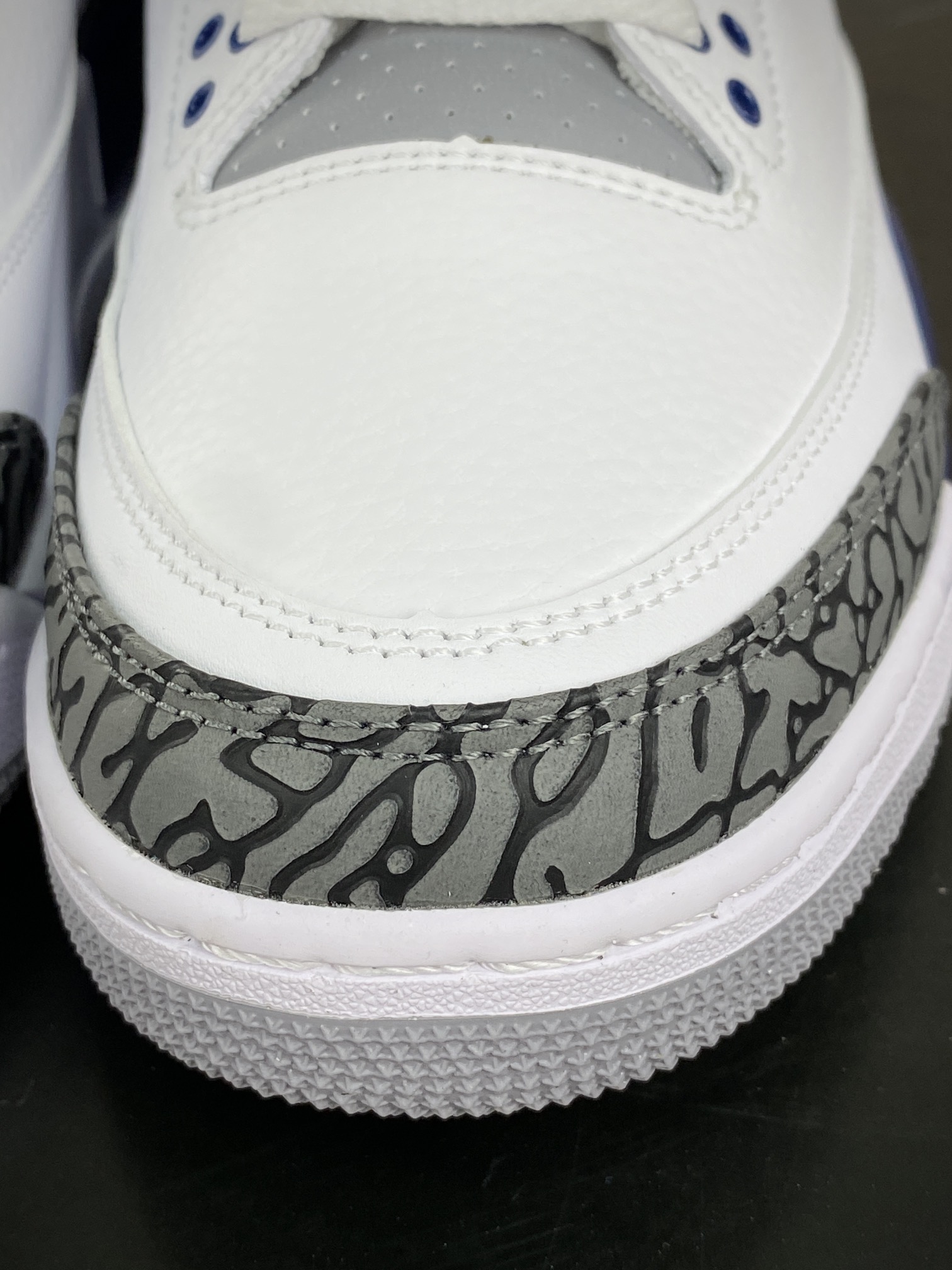 280 耐克Nike Air Jordan 3 Retro PE”White Midnight Navy”迈克尔·乔丹AJ3代中帮篮球鞋“白午夜蓝爆裂纹”CT8532-140