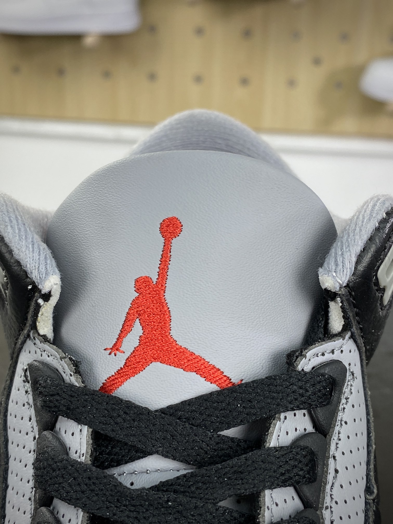 280 耐克Nike Air Jordan 3 Retro OG"Black Cement"迈克尔·乔丹AJ3代中帮篮球鞋“黑水泥爆裂纹”854262-001