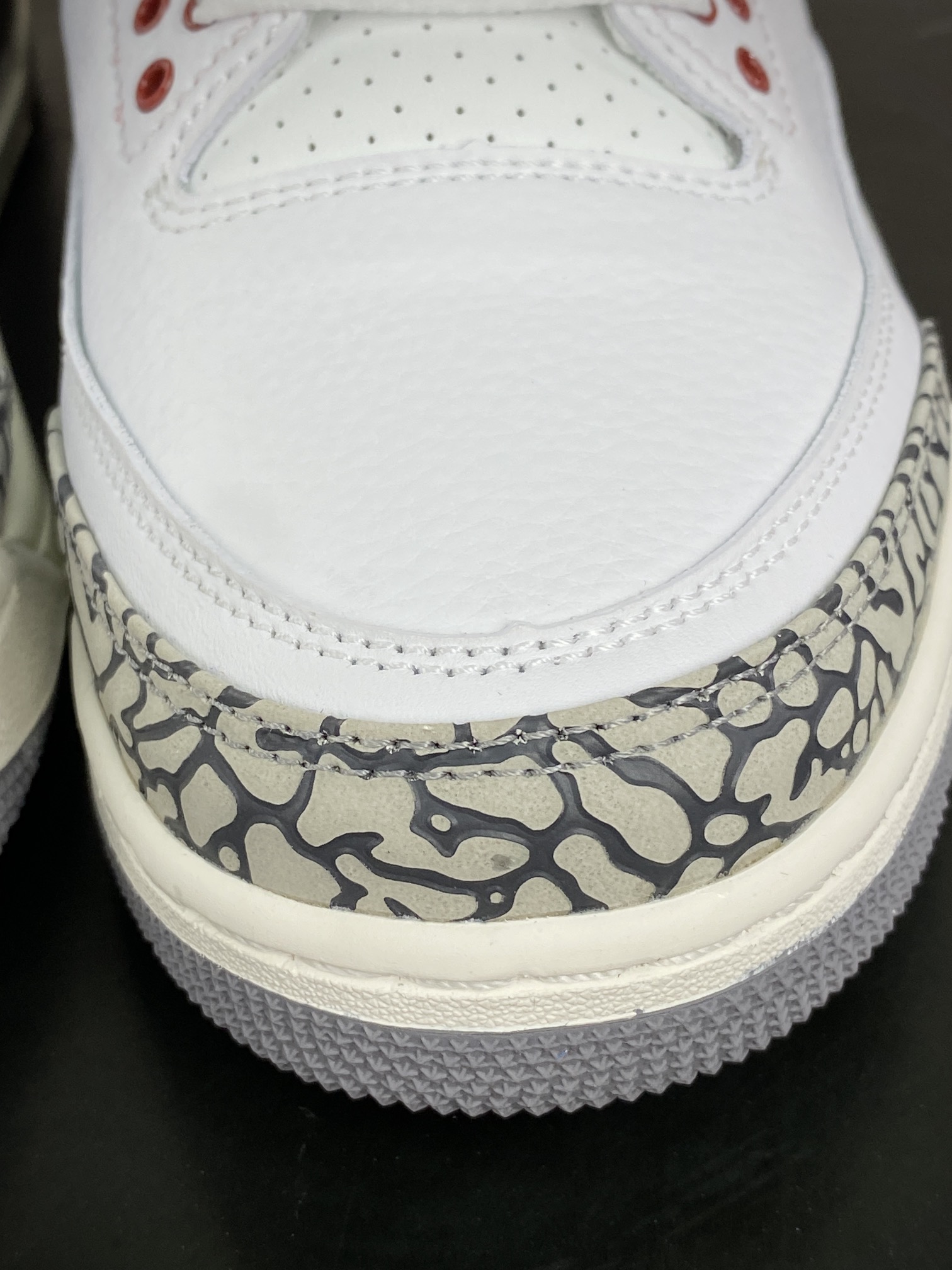 280 耐克Nike Air Jordan 3 Retro"White Cement Reimagined"迈克尔·乔丹AJ3代中帮篮球鞋“白水泥爆裂纹氧化黄”DN3707-100