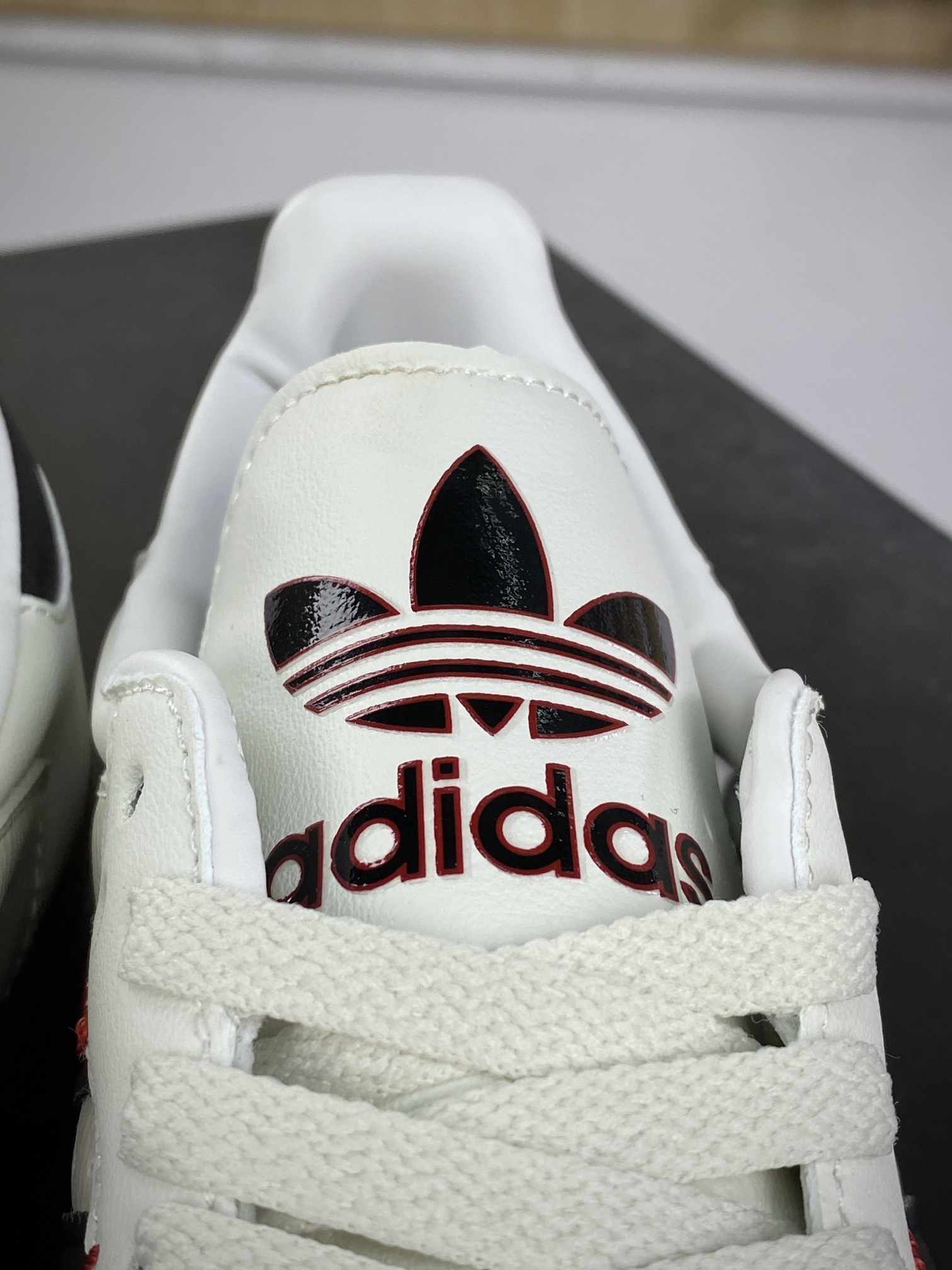 220 阿迪达斯/三叶草Adidas Originals Samba OG"Off White"桑巴舞板鞋“米白黑大鞋舌焦糖底”IF1810