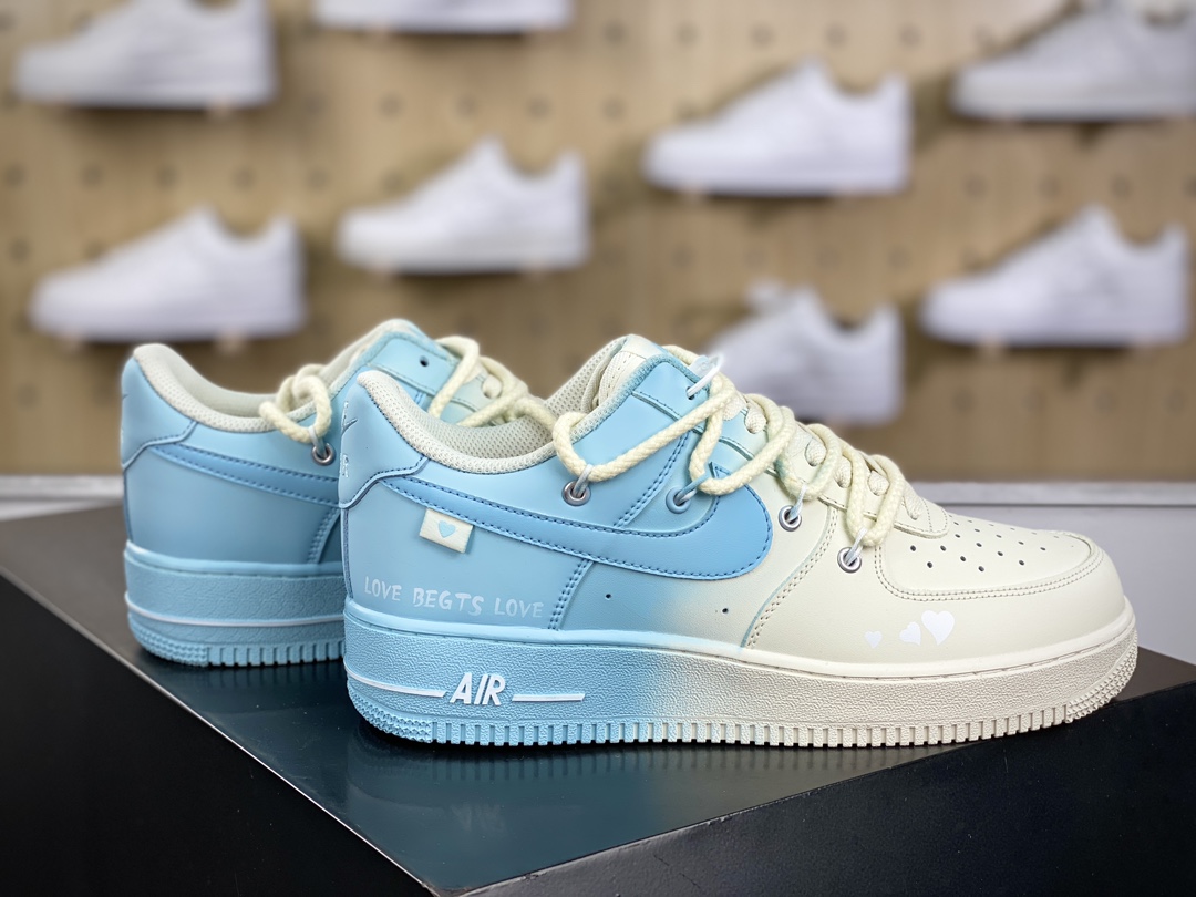 260 耐克Nike Air Force 1'07 Low"Milk White/Light BLue"空军一号板鞋“皮革奶白渐变浅蓝绑绳”DX2340-002