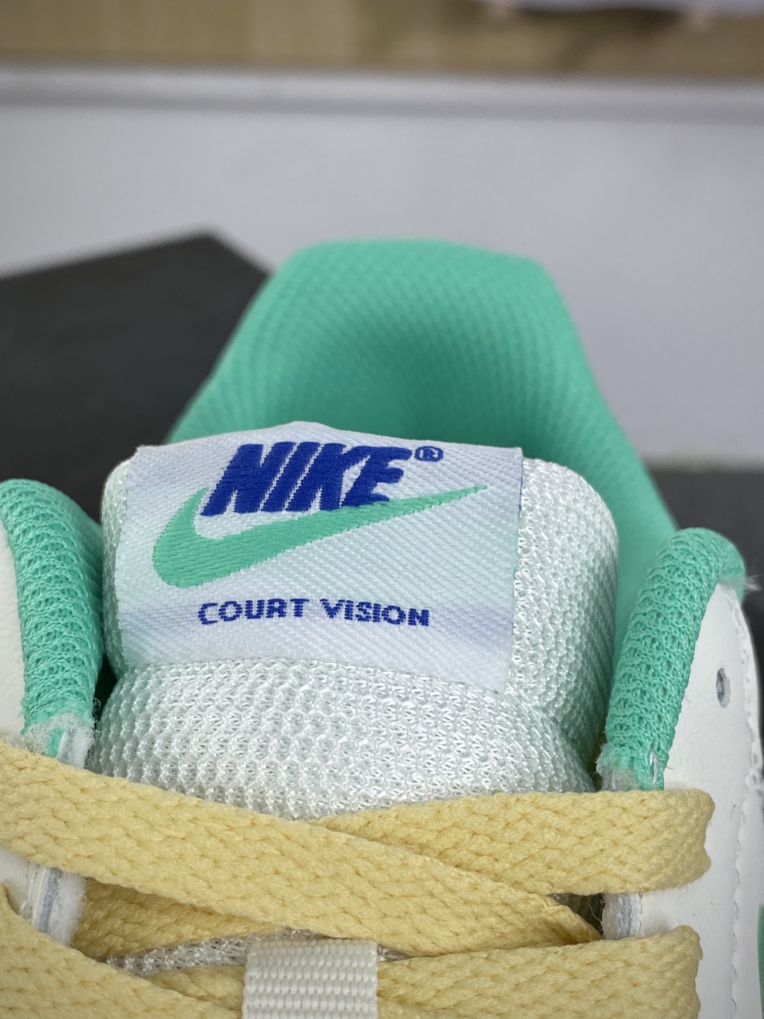 160 耐克Nike Court Vision Low 学院视觉系列休闲运动皮革板鞋“皮革白果绿”FJ5437-133