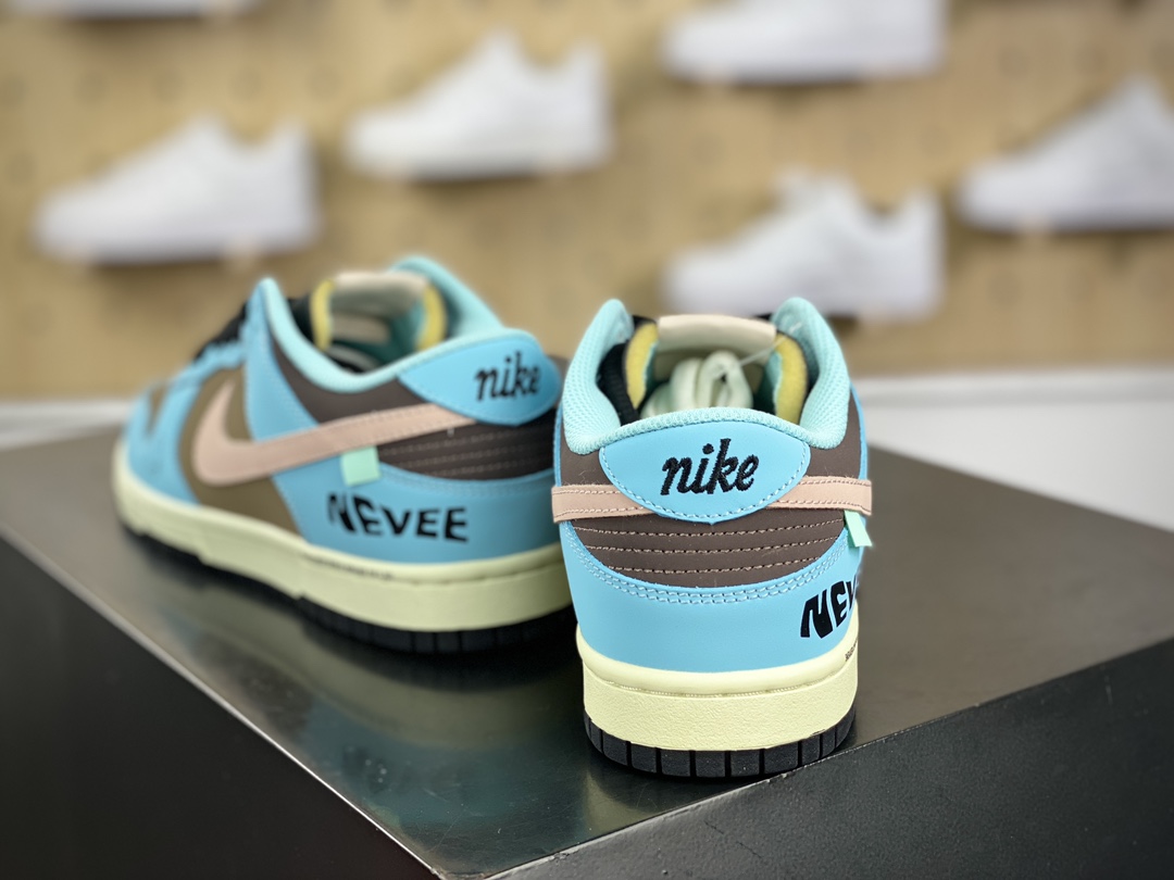 300 耐克Nike SB Dunk Low"Blue brown Smile"扣篮系列低帮板鞋“浅蓝棕黑笑脸涂鸦”MU0232-366