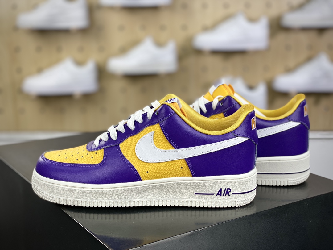 200 耐克Nike Wmns Air Force 1’07 Low SE”Be True to Her School”空军一号板鞋“皮革湖人紫黄”FJ1408-500