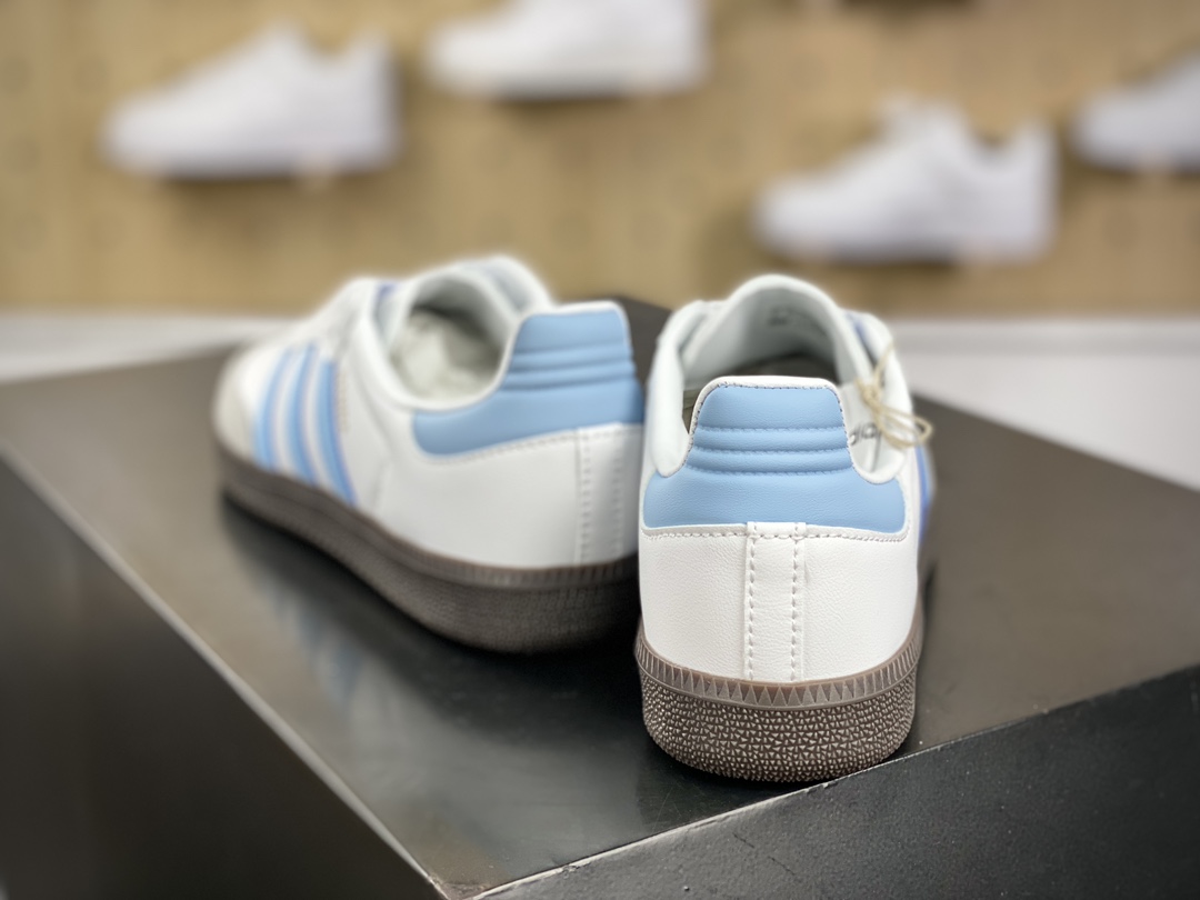 120 三叶草adidas Originals Samba OG桑巴舞系列绅士德训板鞋“皮革黑浅灰北卡蓝焦糖底”EG9327