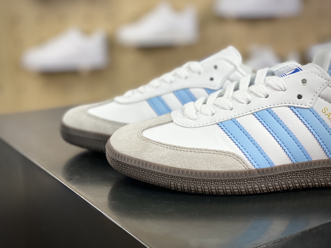 120 三叶草adidas Originals Samba OG桑巴舞系列绅士德训板鞋“皮革黑浅灰北卡蓝焦糖底”EG9327