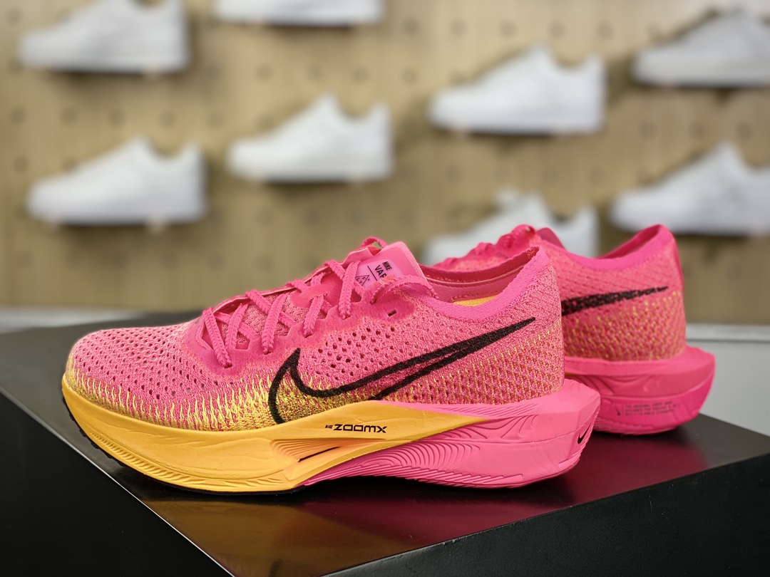 220 耐克Nike ZoomX Vaporfly Next% 3”Pink/Yellow/Black”空气飞行3代系列慢跑鞋“针织骚粉黄黑”DV4129-600