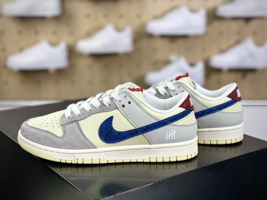 280 UNDEFEATED x Nike By You SB Dunk Low Retro 扣篮板鞋“联名白蓝车线电绣小钩”FC2025-302