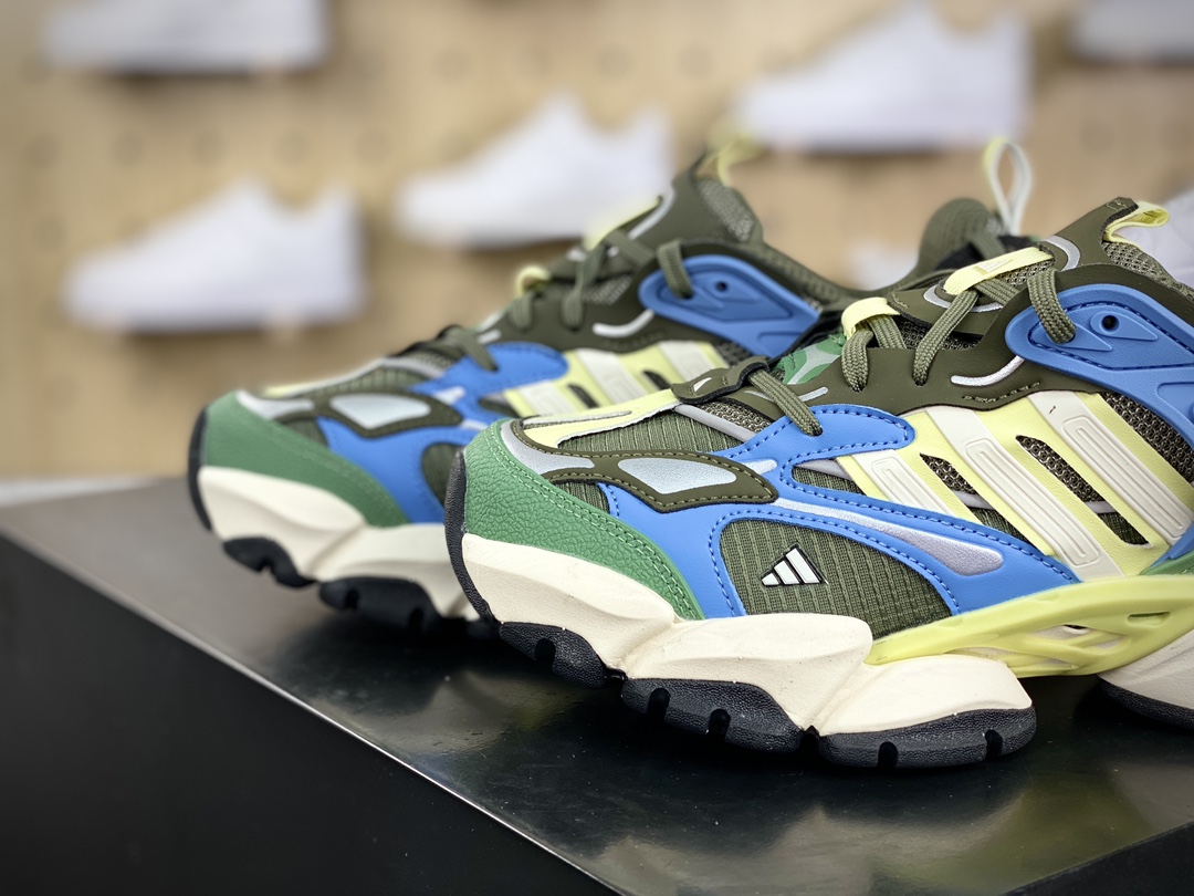 260 阿迪达斯Adidas XLG Runner Deluxe 跑步者豪华版慢跑鞋“橄榄绿浅蓝黄”IH0616