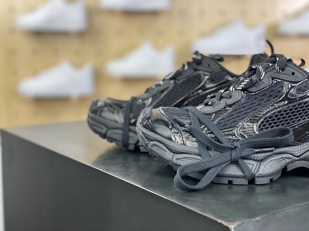 420 巴黎世家BALENCIAGA 3XL Sneakers 3+系列低帮慢跑鞋“网织全黑做旧”734731 W3XL59110