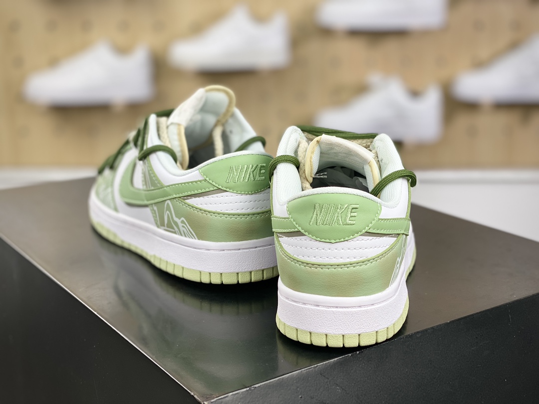 200 耐克Nike SB Dunk Low Lot"Longjing Tea"扣篮系列低帮休闲运动滑板板鞋“皮革米白绿龙井茶”DV0831-003