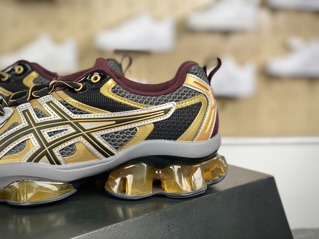 260 亚瑟士/ASICS Gel-Quantum Kinetic”Carbon Pure Gold”量子跑步鞋“银灰黑金”1203A270-021