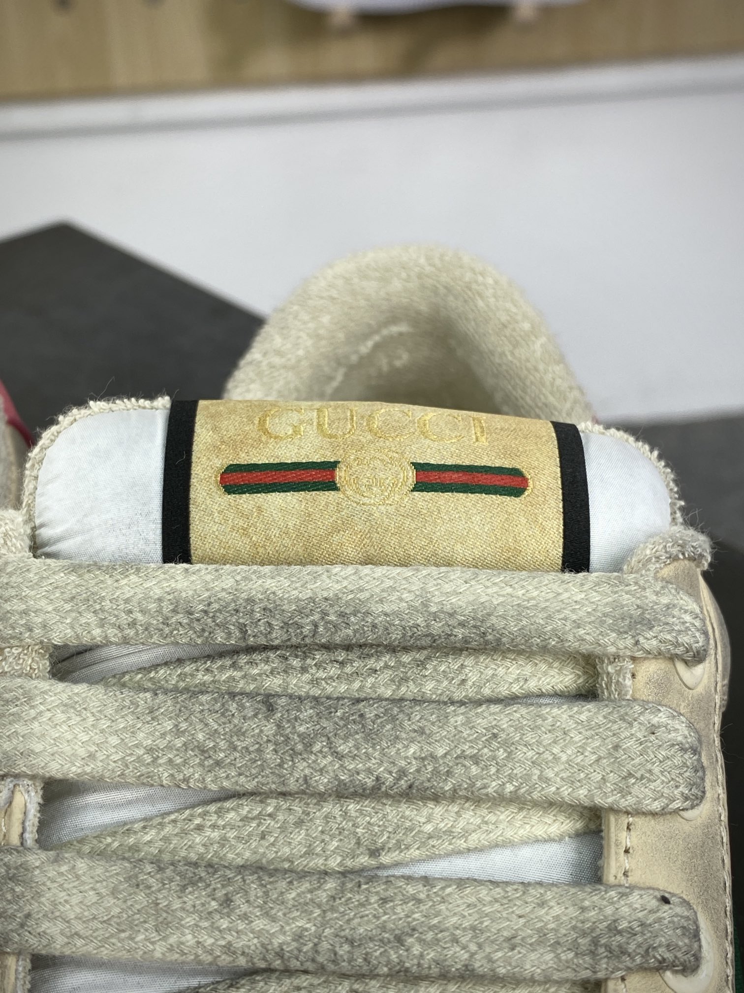 380 古驰Gucci Screener GG Sneaker Low 经典原型系列复古百搭老爹做旧休闲板鞋