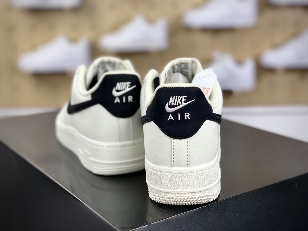 耐克Nike Air Force 1’07 Low”Beige White/Black”空军一号经典低帮板鞋“皮革米白黑”CQ5059-221