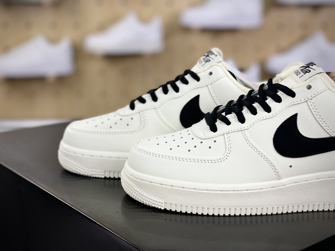 耐克Nike Air Force 1’07 Low”Beige White/Black”空军一号经典低帮板鞋“皮革米白黑”CQ5059-221