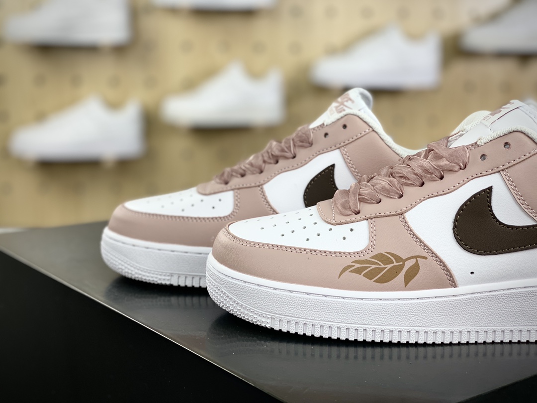 240 耐克Nike Air Force 1'07 Low Retro"Ash Pink/Lemon Tree"空军一号板鞋“灰粉白柠檬树涂鸦”CV8699-578