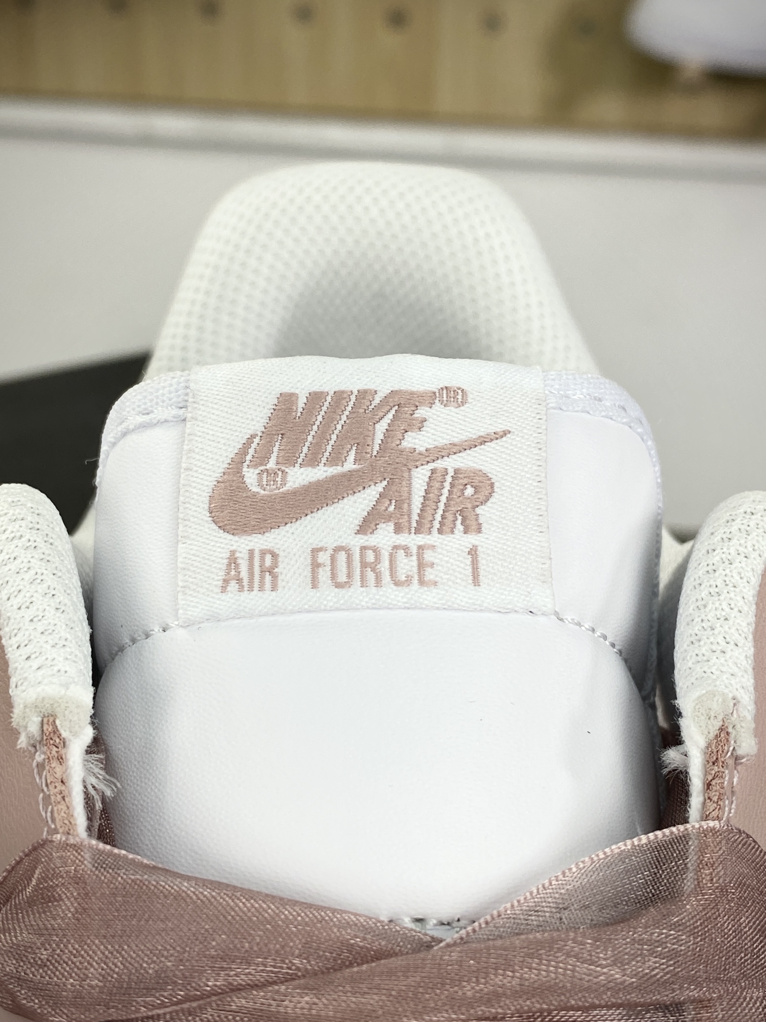 240 耐克Nike Air Force 1'07 Low Retro"Ash Pink/Lemon Tree"空军一号板鞋“灰粉白柠檬树涂鸦”CV8699-578