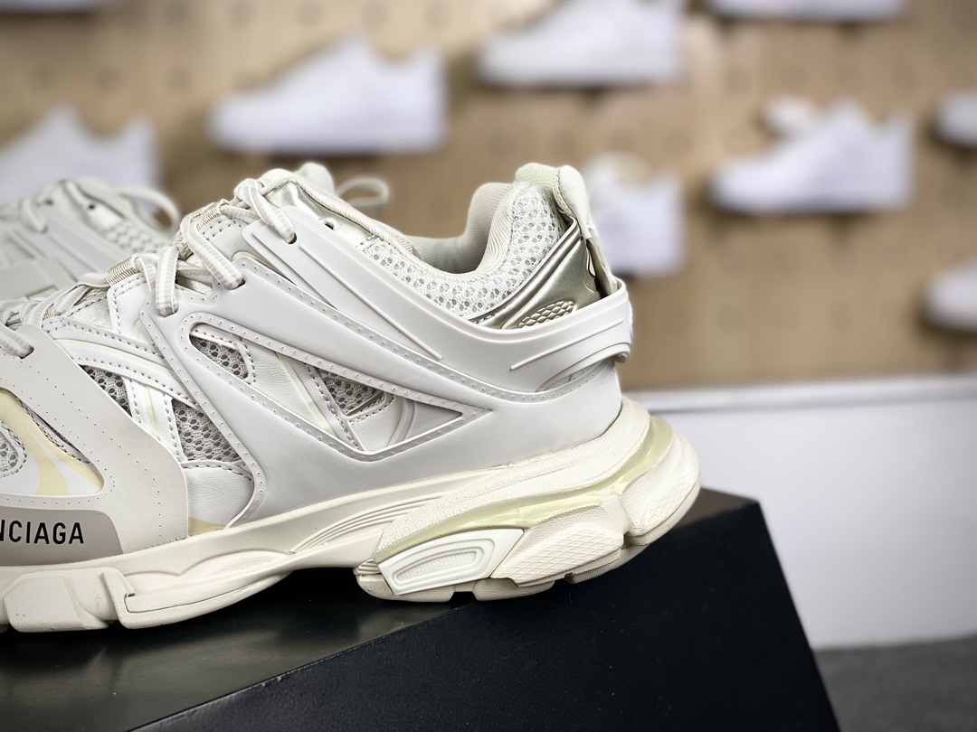 280 巴黎世家BALENCIAGA Track Trainers 3.0代复古野跑姥爹潮流百搭慢跑鞋“米白灰”542023 W1GB1 9059