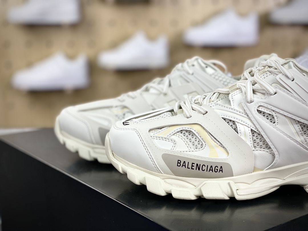 280 巴黎世家BALENCIAGA Track Trainers 3.0代复古野跑姥爹潮流百搭慢跑鞋“米白灰”542023 W1GB1 9059