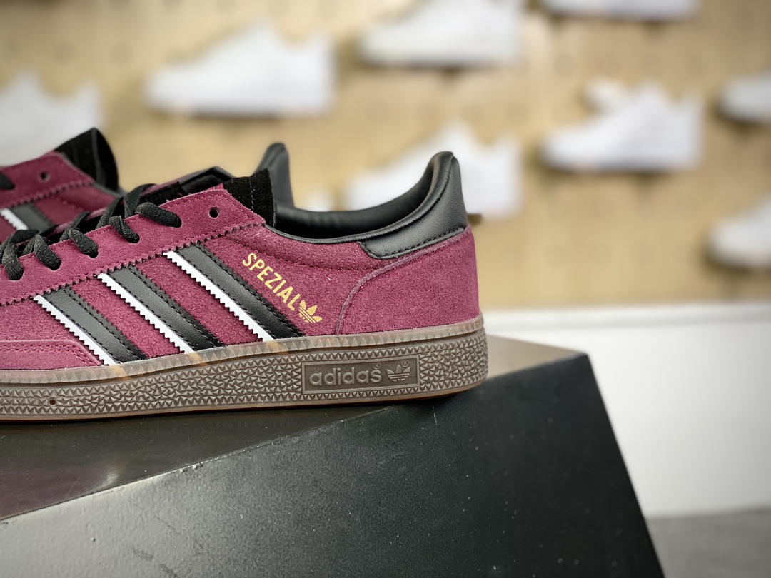 160 阿迪达斯Adidas Originals Handball SPZL 手球运动员板鞋“麂皮暗红黑焦糖底”IG6184