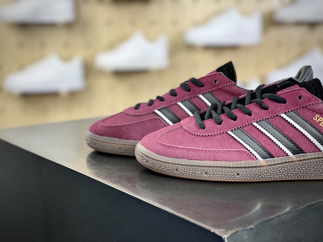 160 阿迪达斯Adidas Originals Handball SPZL 手球运动员板鞋“麂皮暗红黑焦糖底”IG6184