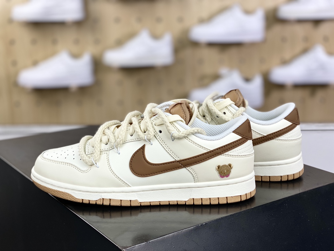 220 耐克Nike SB Dunk Low Lot" Milk Bear"扣篮系列低帮滑板板鞋“米棕豆乳熊仔美拉德绑绳”DD1873-200