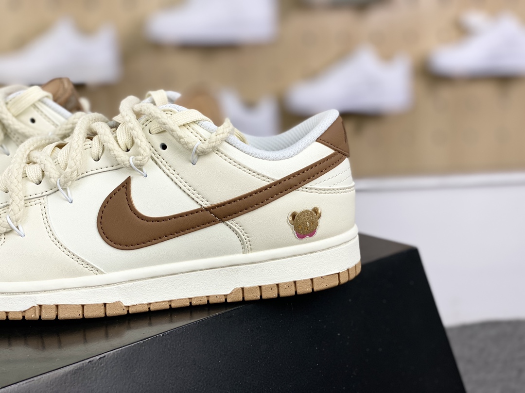 220 耐克Nike SB Dunk Low Lot" Milk Bear"扣篮系列低帮滑板板鞋“米棕豆乳熊仔美拉德绑绳”DD1873-200