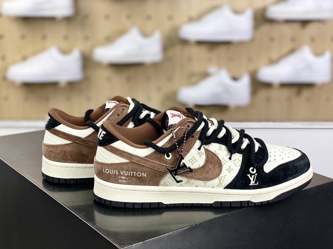 300 路易威登Louis Vuitton x Travis Scott x Nike Air Jordan 1 Low OG SP"Beige/Gloomy Bear/LV Monogram"AJ1乔丹一代篮球鞋SJ2068-002