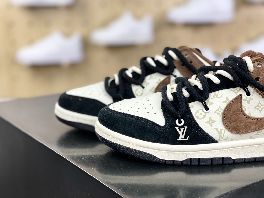 300 路易威登Louis Vuitton x Travis Scott x Nike Air Jordan 1 Low OG SP"Beige/Gloomy Bear/LV Monogram"AJ1乔丹一代篮球鞋SJ2068-002