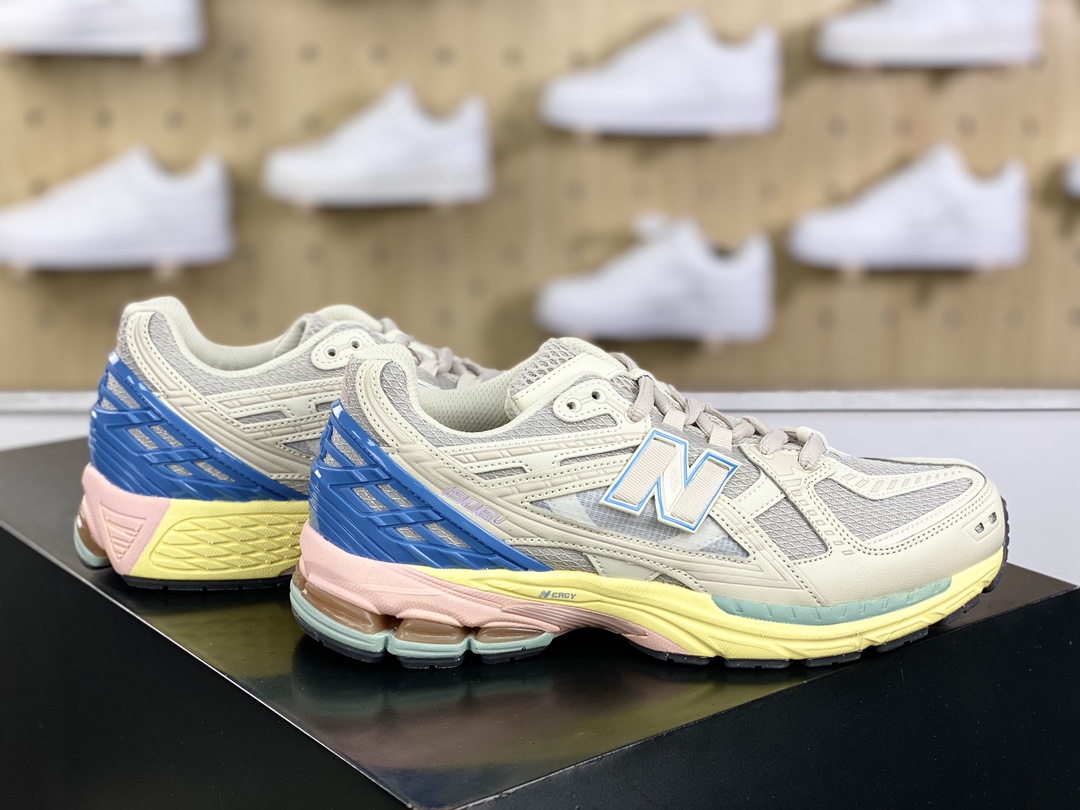 240 NB新百伦New Balance M1906U系列低帮复古老爹风休闲运动慢跑鞋“米灰黄彩”M1906NC