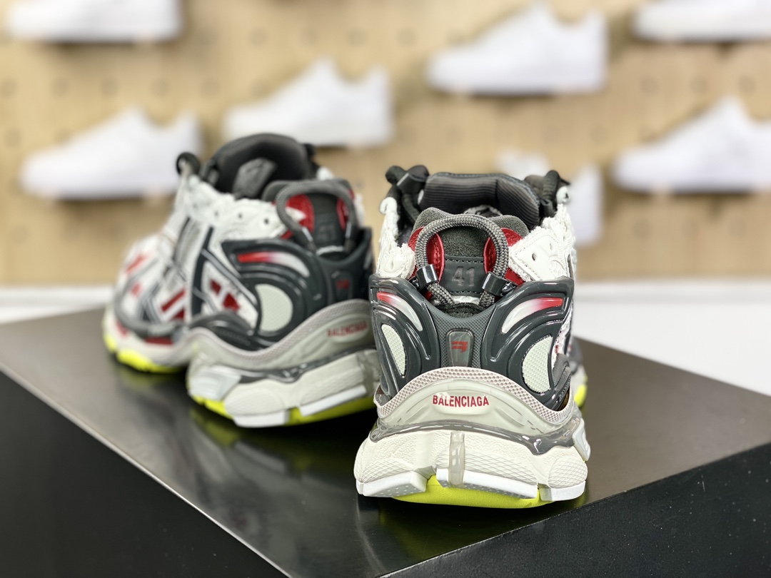 480 巴黎世家BALENCIAGA Runner Sneaker"White/Dark Grey/Red"慢跑慢跑鞋“解构破坏白深灰红黄”677403 W3RB6 9167